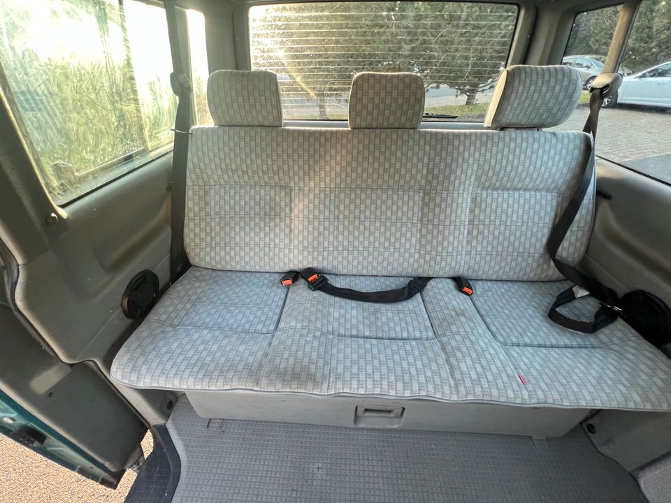 VW T4 Multivan 2.4 - Фото 13