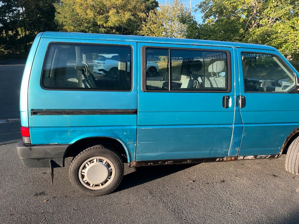 VW T4 Multivan 2.4 - Фото 5