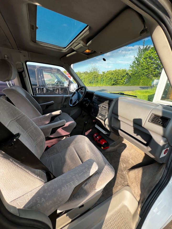 VW T4 Multivan 2.5 TDI ACV - Фото 12