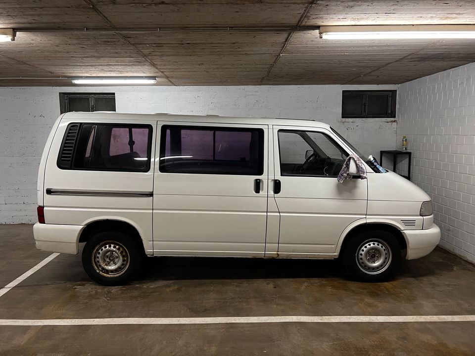 VW T4 Multivan 2.5 TDI ACV - Фото 2