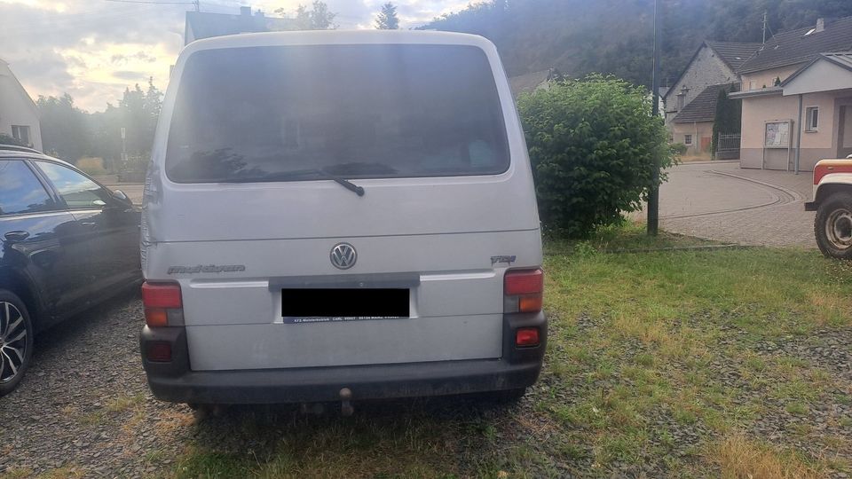 VW Автобус Multivan T4 2,5L Diesel - Фото 3