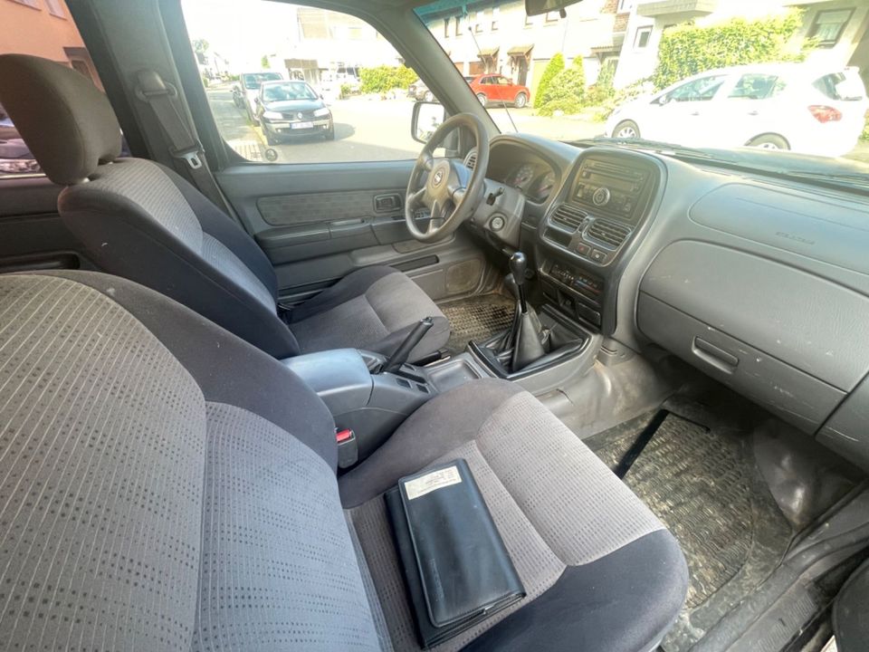 Nissan NP 300 4X4 NP 300 пробіг: 288000 рік: März 2011 Diesel потужність:133 PS ціна: 4790 - Фото 6