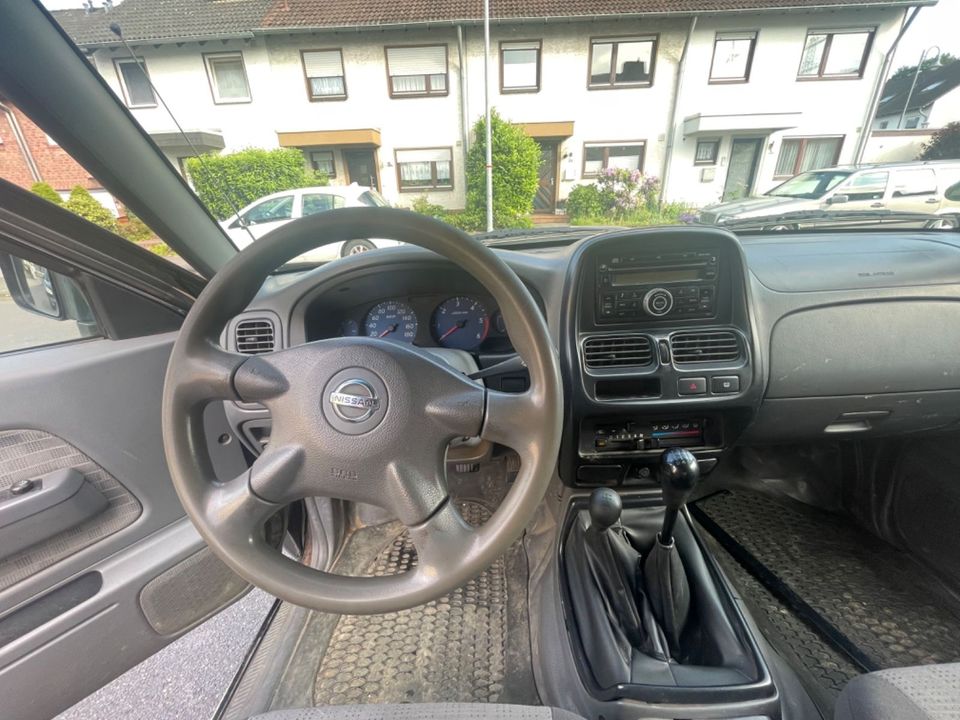 Nissan NP 300 4X4 NP 300 пробіг: 288000 рік: März 2011 Diesel потужність:133 PS ціна: 4790 - Фото 8