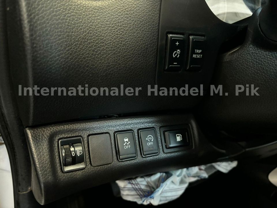 Повний привід Nissan Navara NP300 Acenta King Cab 4x4 пробіг: 100800 рік: 2019 потужність:163 PS ціна: 8350 - Фото 16