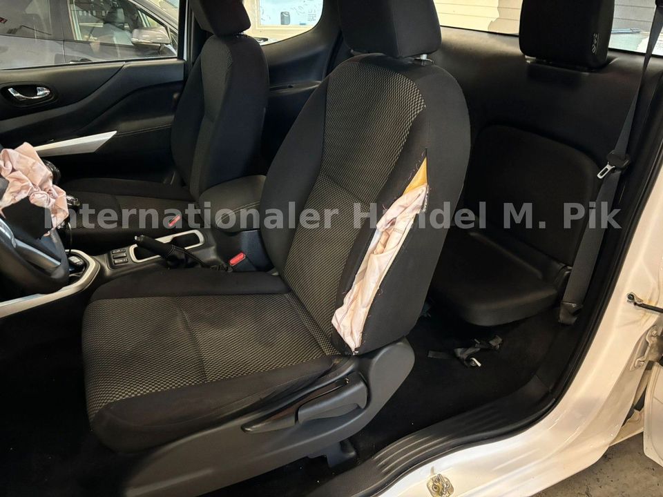 Повний привід Nissan Navara NP300 Acenta King Cab 4x4 пробіг: 100800 рік: 2019 потужність:163 PS ціна: 8350 - Фото 7