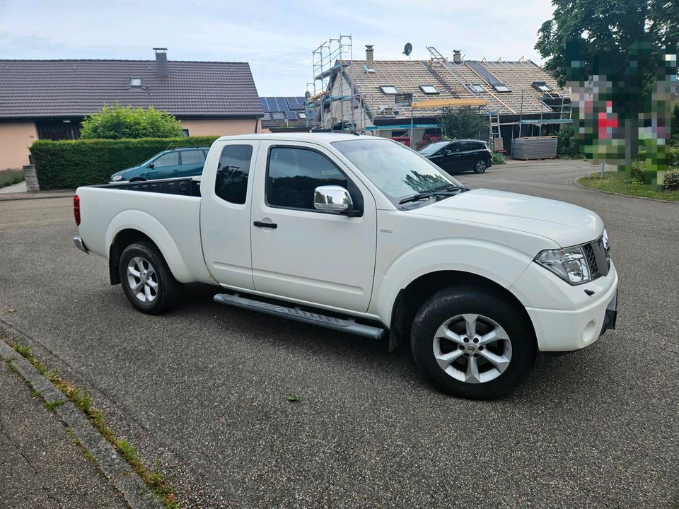 Nissan Navara 4x4 пробіг: 198000 рік: Januar 2009 Diesel потужність:171 PS Juli 2026 ціна: 6800 - Фото 5