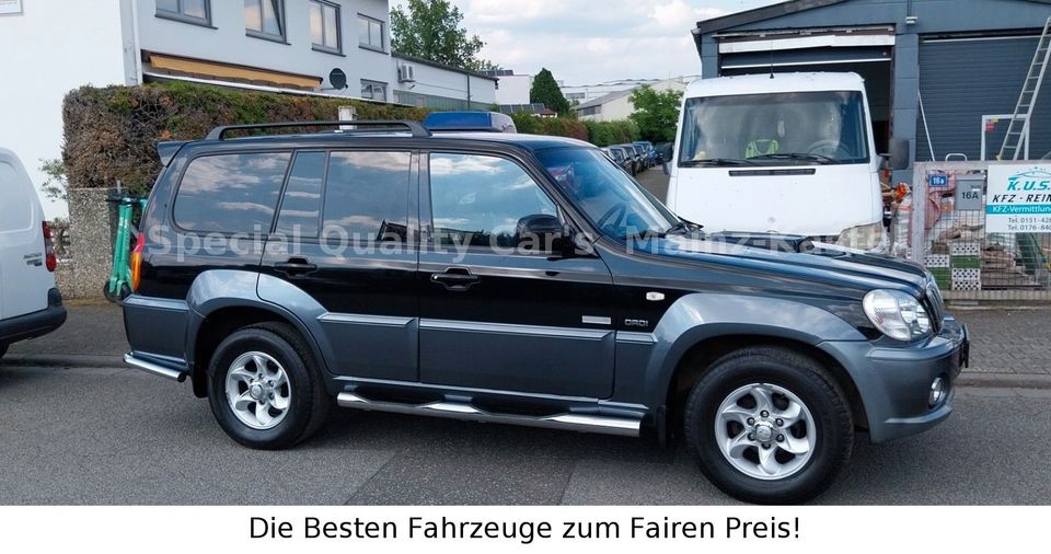 Hyundai Terracan 2.9 CRDi 4x4  пробіг: 249999 рік: März 2004 Diesel потужність:150 PS коробка: Manuell Schwarz - Фото 0