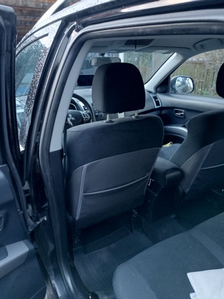 MITSUBISCHI OUTLANDER 4X4 пробіг: 220804 рік: 2007 Diesel потужність:140 PS ціна: 3000 - Фото 5