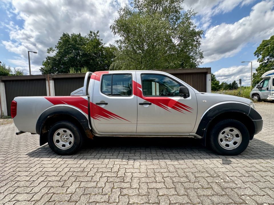 Nissan Navara Double Cab 2.5 DCi 4x4 Pick Up  пробіг: 199754 рік: August 2008 Diesel потужність:171 PS ціна: 5300 - Фото 10