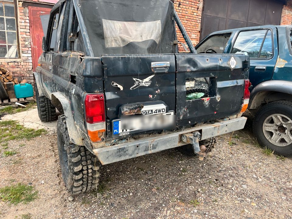 Надійне авто для військових Toyota land cruiser 70  пробіг: 300000  рік: Juli 1993 Diesel ціна: 3850 - Фото 3