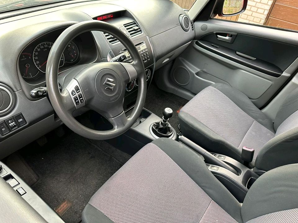 Надійне не дороге авто для військових Suzuki SX4 1.9 DDIS Comfort 4x4 пробіг: 240000 рік:2007 потужність:120 PS ціна: 1800 - Фото 10