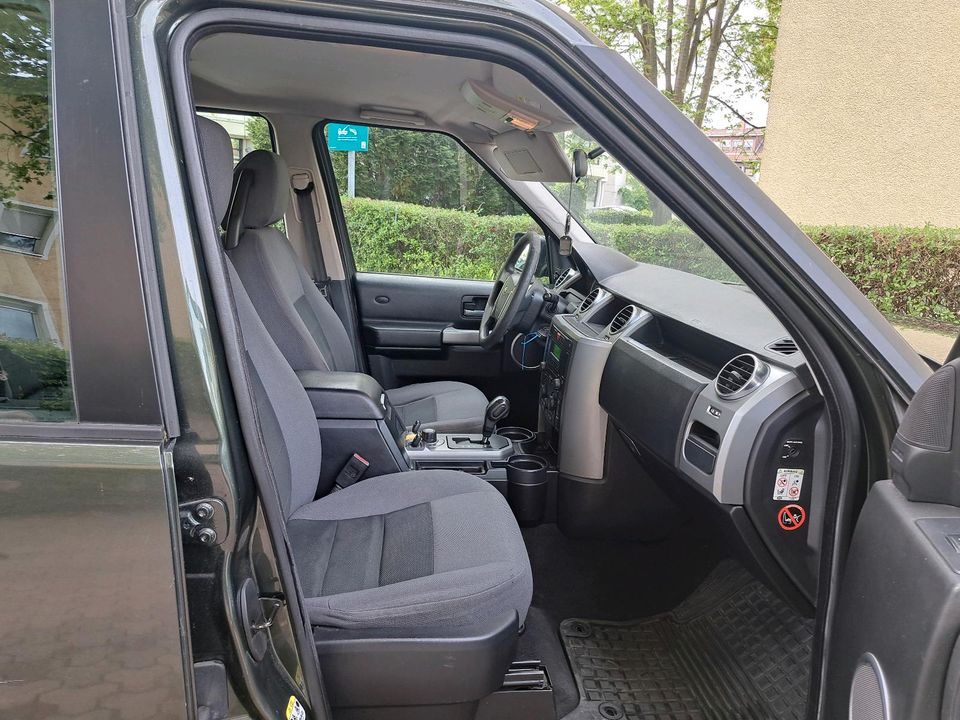 Land Rover discovery 3 2.7 diesel 4x4 пробіг: 301800 рік: 2008 потужність:190 PS ціна: 3450 - Фото 4
