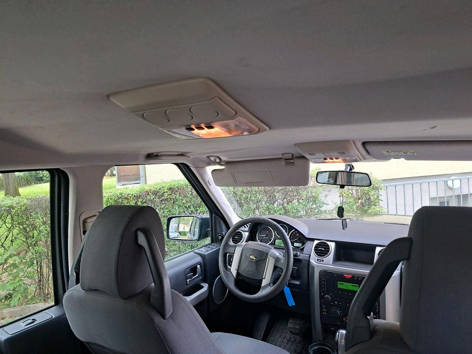 Land Rover discovery 3 2.7 diesel 4x4 пробіг: 301800 рік: 2008 потужність:190 PS ціна: 3450 - Фото 6