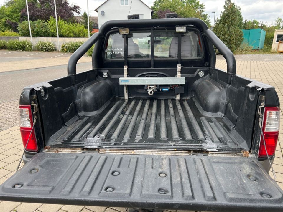 Надійне авто для військових! Ford Ranger Doppelkabine 4X4 пробіг: 244500 рік: Juni 2006 Diesel потужність:109 PS ціна: 5500 - Фото 7