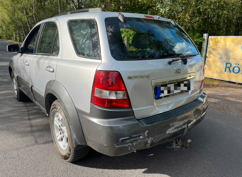 Kia Sorento 4X4  Diesel потужність:140 PS коробка: Automatik ціна: 2800 - Фото 4