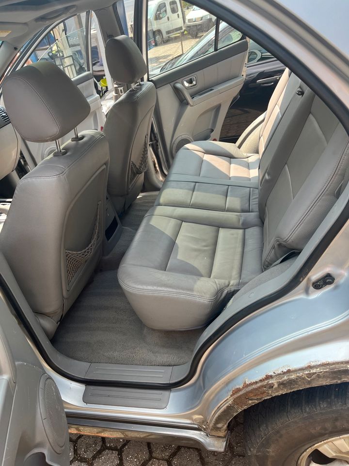 Kia Sorento 4X4  Diesel потужність:140 PS коробка: Automatik ціна: 2800 - Фото 7