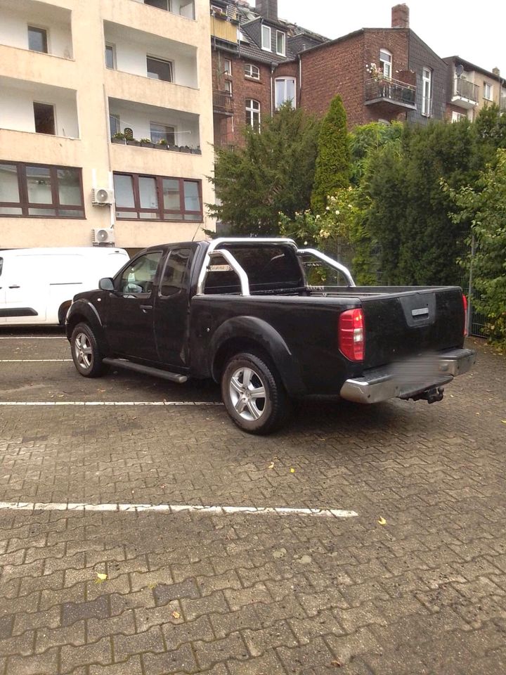Nissan Navara 4x4 klimaanlage пробіг: 242000 рік: Mai 2007 Diesel коробка: Manuell ціна: 4950 - Фото 2
