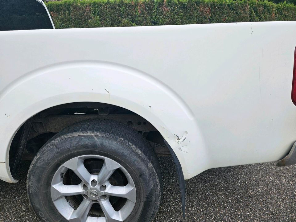 Nissan Navara 4x4 рік: Januar 2009 Diesel потужність:171 PS Juli 2026 ціна: 5300 - Фото 12