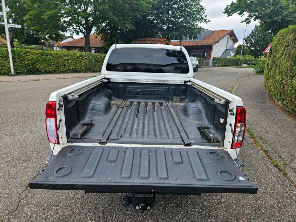 Nissan Navara 4x4 рік: Januar 2009 Diesel потужність:171 PS Juli 2026 ціна: 5300 - Фото 7