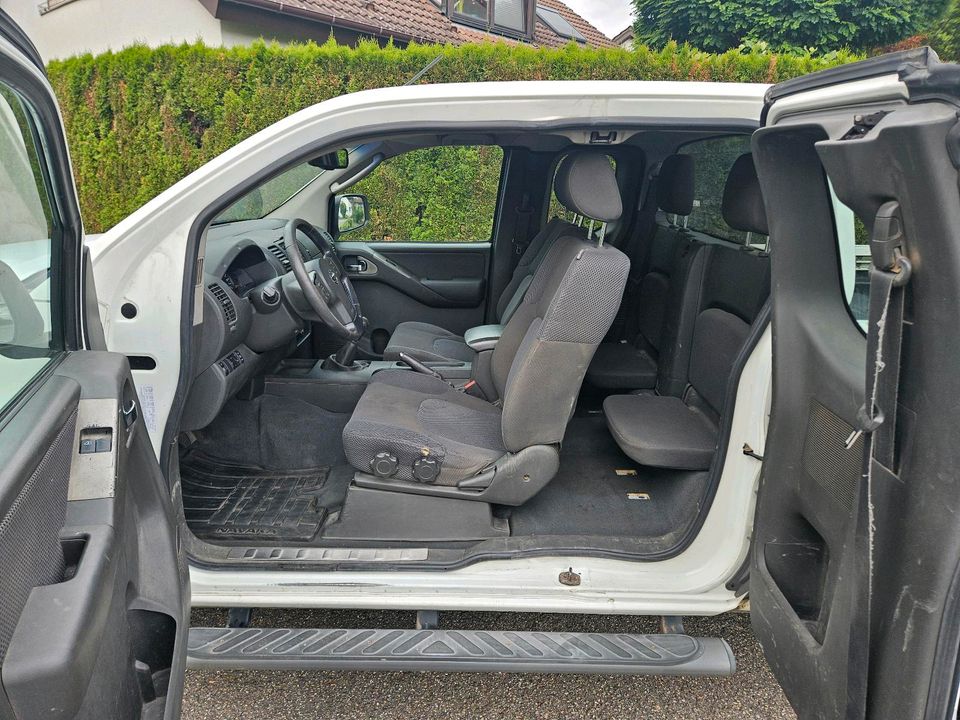 Nissan Navara 4x4 рік: Januar 2009 Diesel потужність:171 PS Juli 2026 ціна: 5300 - Фото 8