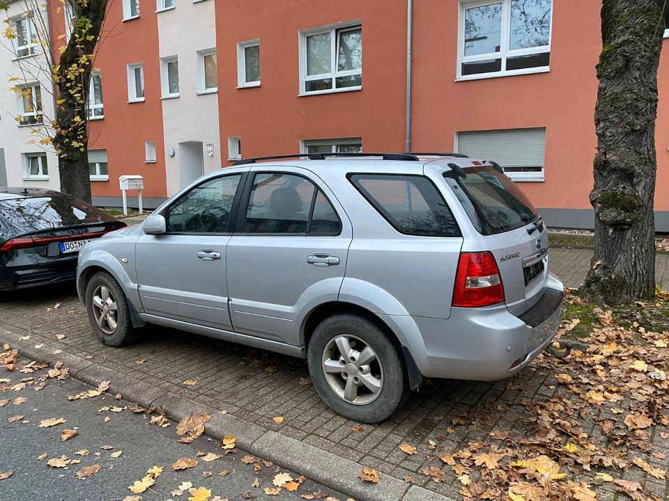 Kia Sorento 4X4 2.5 Crdi пробіг: 190000 рік: Dezember 2006 Diesel коробка: Manuell ціна: 2700 - Фото 0