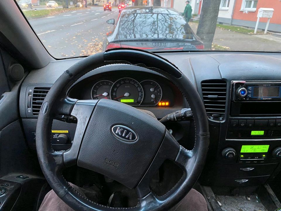 Kia Sorento 4X4 2.5 Crdi пробіг: 190000 рік: Dezember 2006 Diesel коробка: Manuell ціна: 2700 - Фото 12