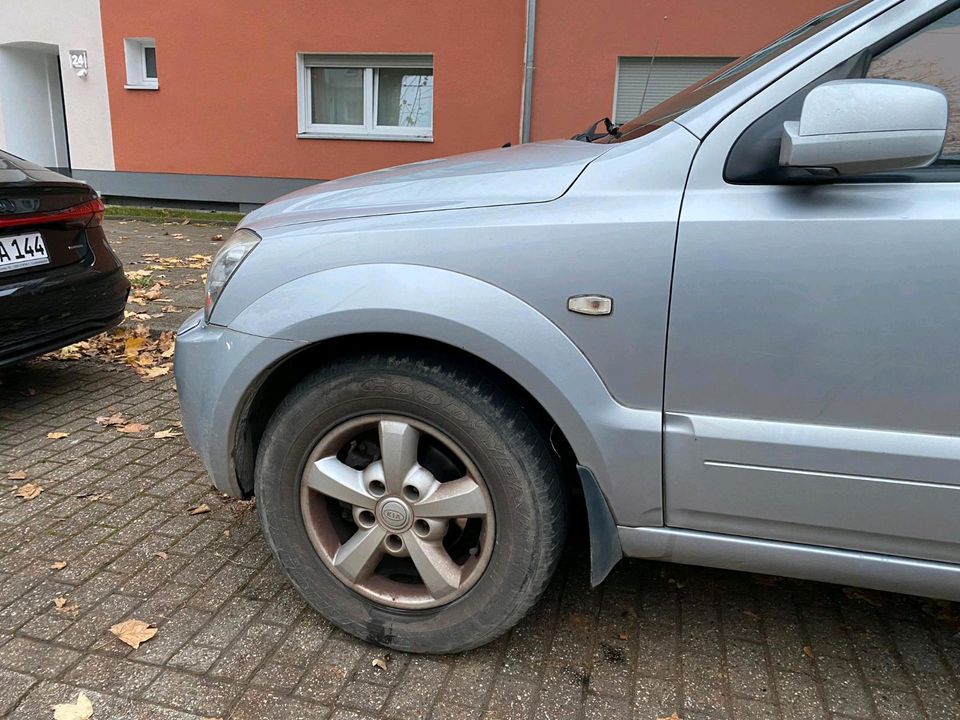 Kia Sorento 4X4 2.5 Crdi пробіг: 190000 рік: Dezember 2006 Diesel коробка: Manuell ціна: 2700 - Фото 9