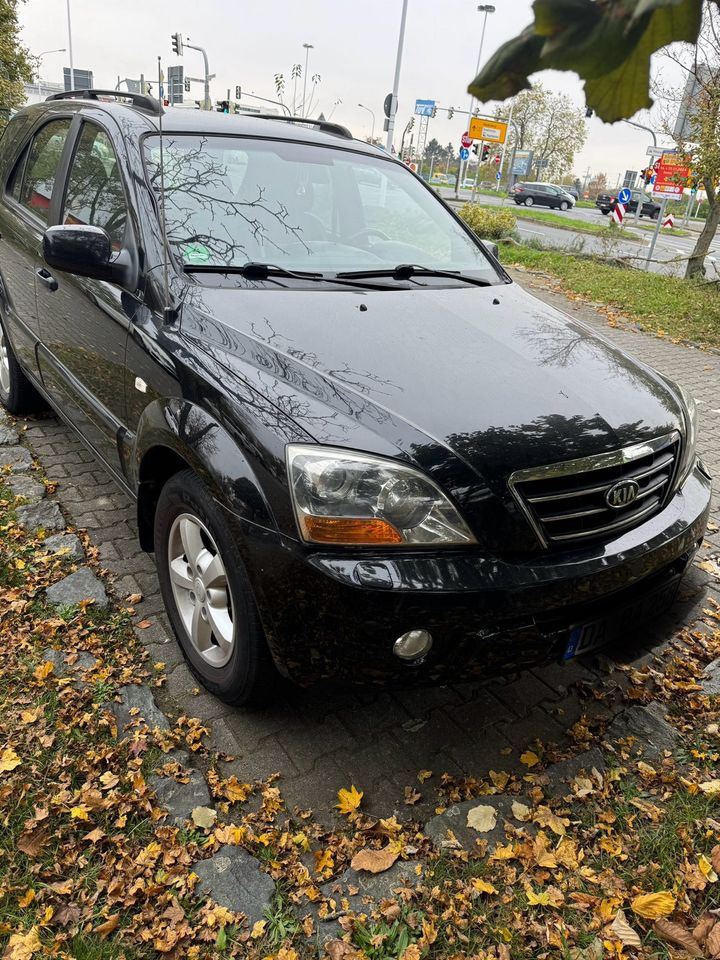 Kia Sorento пробіг: 290000 рік: Oktober 2006 Diesel потужність:170 PS коробка: Automatik ціна: 2800 - Фото 10