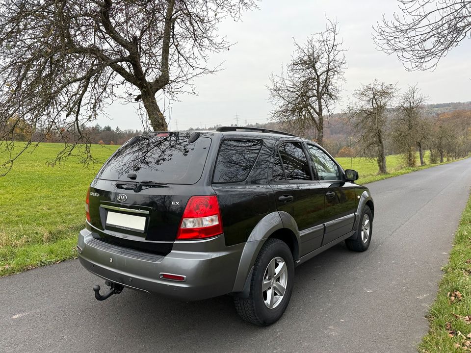 KIA Sorento 2.5 CRDi  пробіг: 270000 рік: November 2006 Diesel потужність:140 PS коробка: Automatik ціна: 2899 - Фото 6