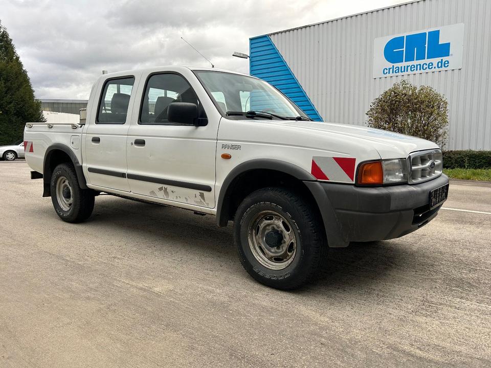 Надійни джип для ЗСУ Ford Ranger Pick Up 4x4 DoKa 2.5 TD пробіг: 135533 рік: September 2000 Diesel потужність:109 PS ціна: 5100 - Фото 1