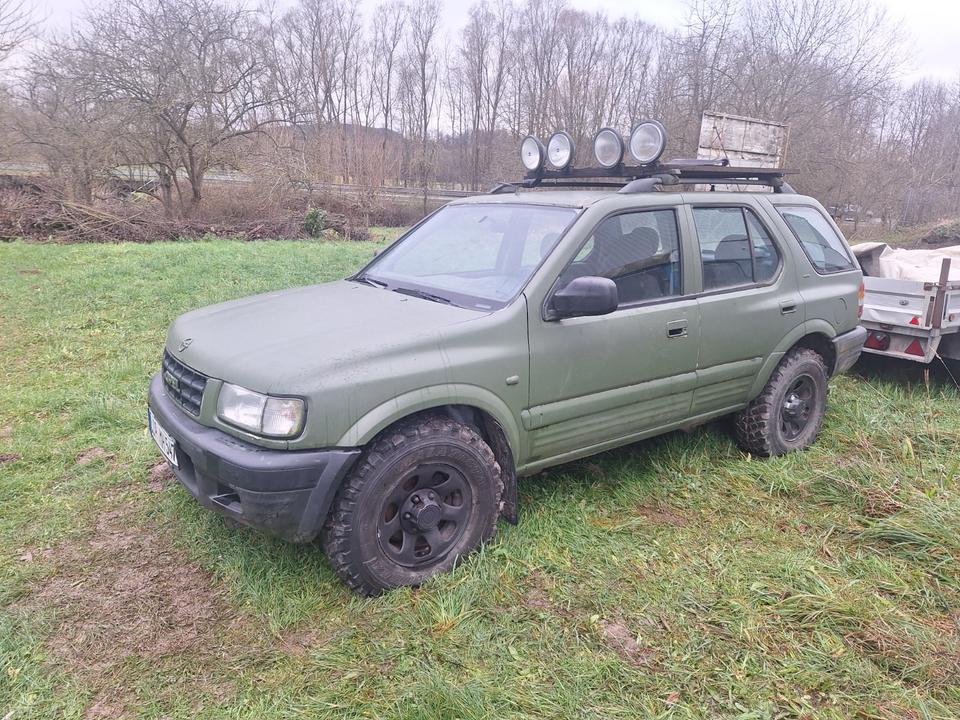 0pel Frontera 2.2 Diesel 4x4 пробіг: 170000 рік: Mai 2006 Diesel коробка: Manuell ціна: 1600 - Фото 0