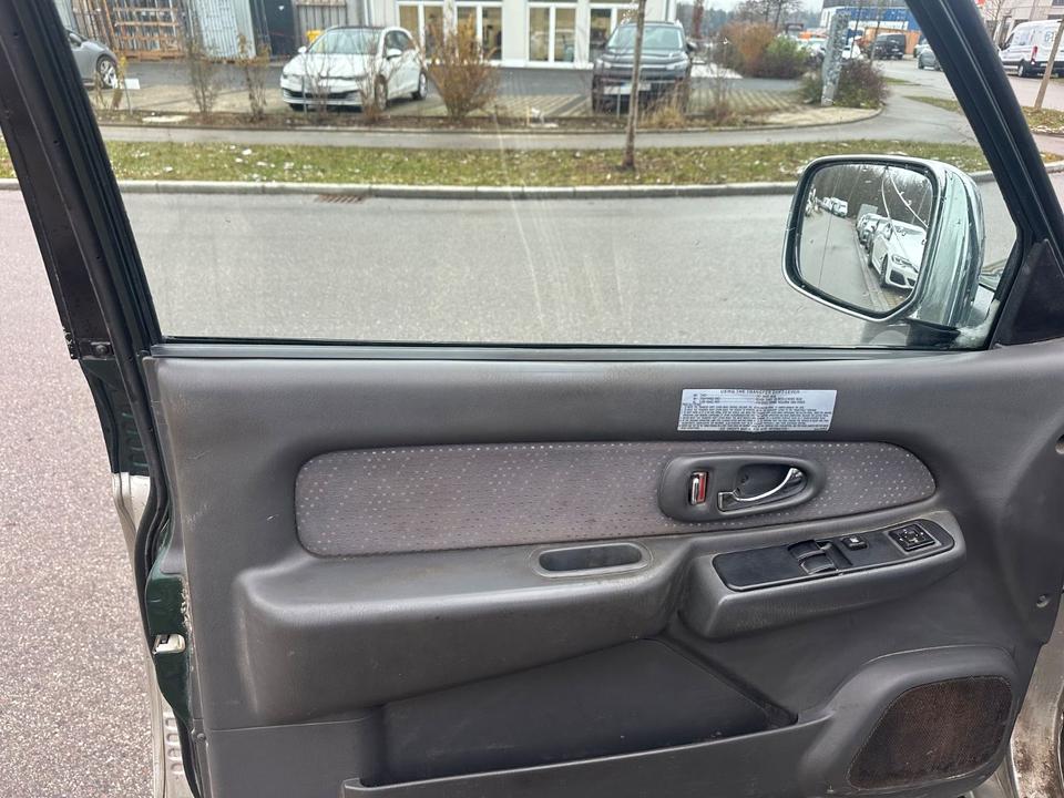 Mitsubishi L200 TD 4x4  пробіг: 229000 рік: Juni 2004 Diesel потужність:116 PS ціна: 5999 - Фото 11