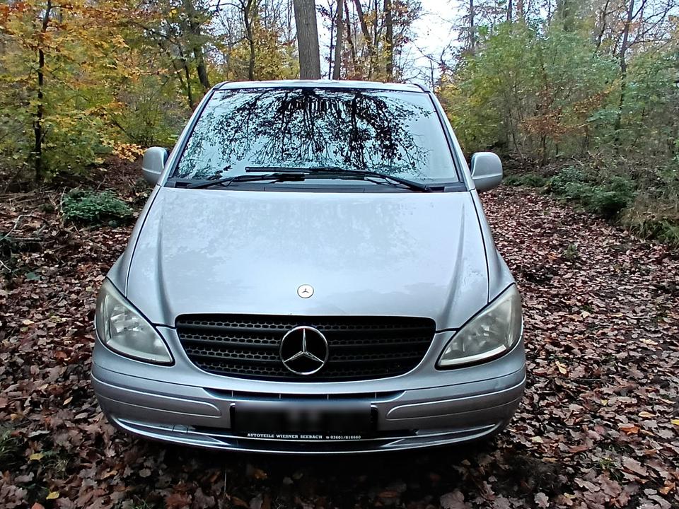 Mercedes Benz Vito 111 4x4 lang (W639) пробіг: 277700 рік: November 2005 Diesel потужність:109 PS коробка: Automatik ціна: 6000 - Фото 0