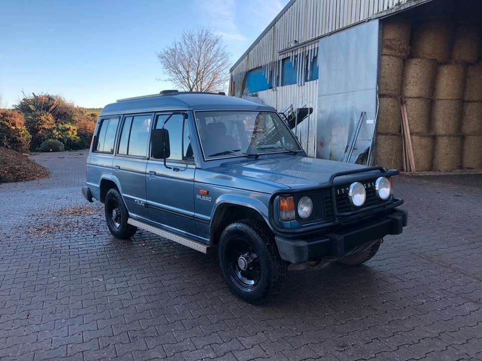 Mitsubishi Pajero 2.5 Turbo Diesel 4x4 пробіг: 480000 рік: Juli 1987 Diesel потужність:84 PS коробка: Manuell ціна: 3450 - Фото 0