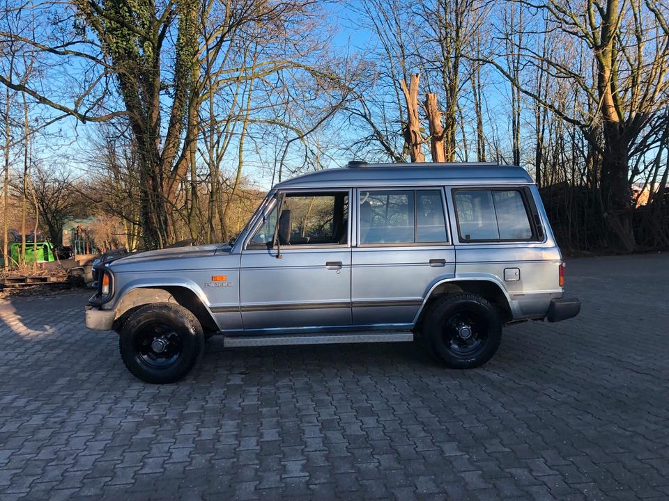 Mitsubishi Pajero 2.5 Turbo Diesel 4x4 пробіг: 480000 рік: Juli 1987 Diesel потужність:84 PS коробка: Manuell ціна: 3450 - Фото 4