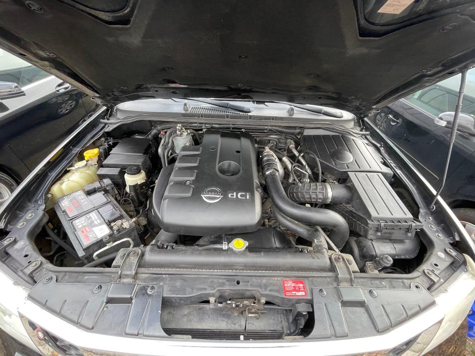 Nissan Pathfinder 2.5 dCi 4x4 Allrad  пробіг: 266000 рік: Mai 2007 Diesel потужність:171 PS коробка: Manuell ціна: 5990 - Фото 19