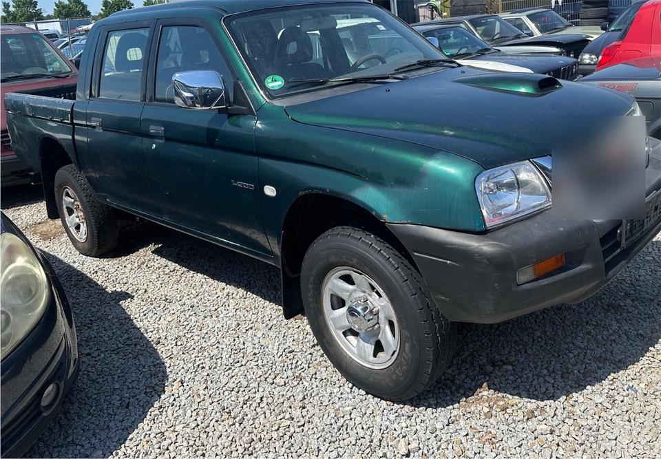 Mitsubishi L200 klima 4x4 пробіг: 288000 рік: Januar 2002 Diesel коробка: Manuell ціна: 3000 - Фото 0