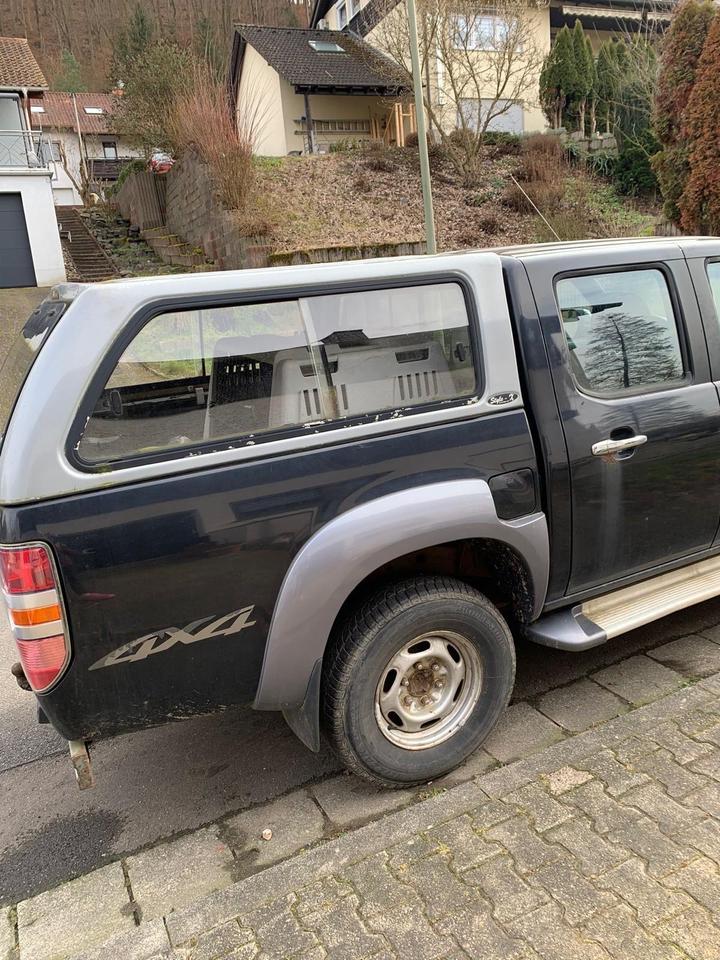 Чудовий джип Mazda BT 50 XLT 2,5 Pickup Hardtop пробіг: 192000 рік: Februar 2007 Diesel потужність:143 PS ціна: 5200 - Фото 3