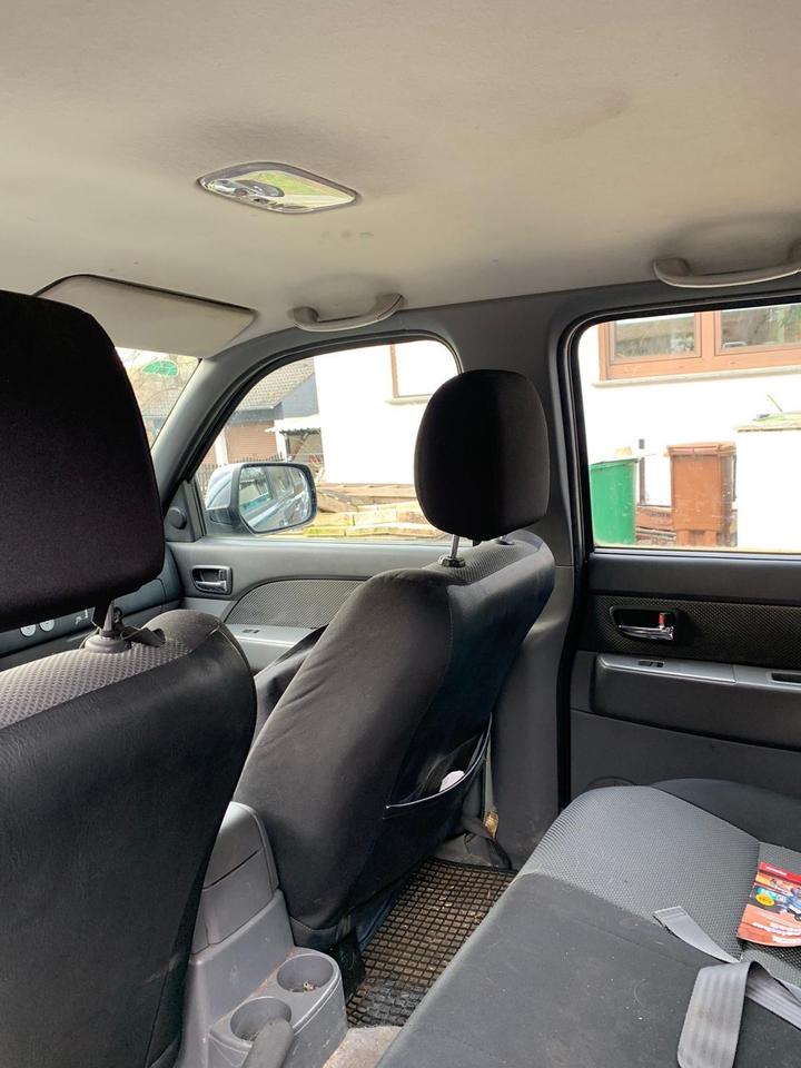 Чудовий джип Mazda BT 50 XLT 2,5 Pickup Hardtop пробіг: 192000 рік: Februar 2007 Diesel потужність:143 PS ціна: 5200 - Фото 9