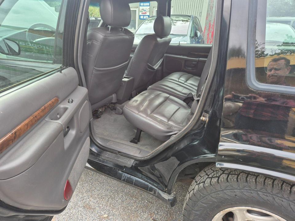 Ford Explorer U2 4x4 Allrad Offroad  пробіг: 139000 рік: Mai 2001 Benzin потужність:204 PS коробка: Automatik ціна: 3999 - Фото 13