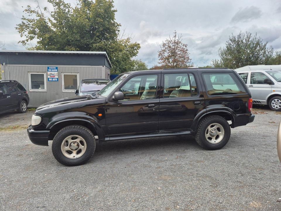 Ford Explorer U2 4x4 Allrad Offroad  пробіг: 139000 рік: Mai 2001 Benzin потужність:204 PS коробка: Automatik ціна: 3999 - Фото 3