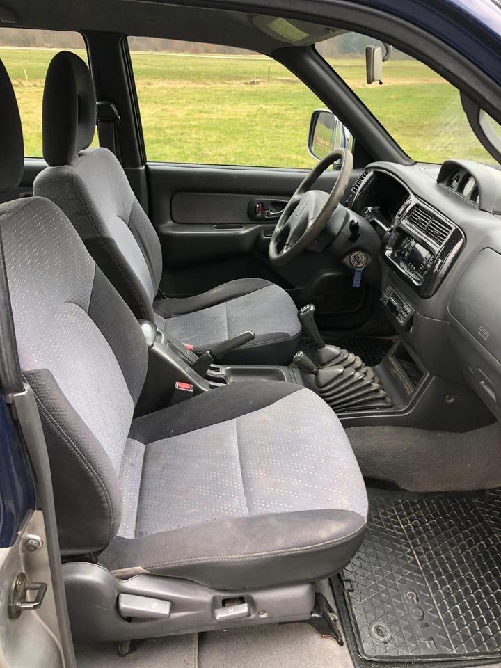 Надійний джип на фронт Mitsubishi L200 пробіг: 238450 рік: Dezember 2002 Diesel потужність:116 PS коробка: Manuell ціна: 6000 - Фото 7