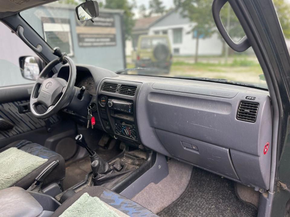 Придбати джип для ЗСУ Toyota Land Cruiser пробіг: 322000 рік: Juli 1998 Diesel потужність:125 PS коробка: Manuell ціна: 5900 - Фото 7