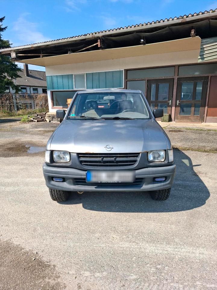 Надійни джип для війсткових Isuzu Opel Campo 3.1 Diesel Pickup 4x4 Sportscap пробіг: 254640 рік: Juli 1999 Diesel потужність:109 PS коробка: Manuell ціна: 4000 - Фото 1