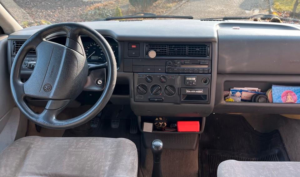 Чудовий бус на фронт T4 VW  Bus  Multivan Diesel пробіг: 379443 рік: Januar 1997 Diesel потужність:100 PS коробка: Manuell ціна: 4000 - Фото 16