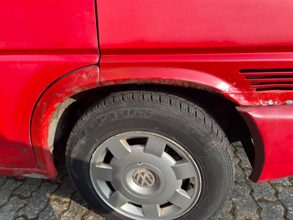 Чудовий бус на фронт T4 VW  Bus  Multivan Diesel пробіг: 379443 рік: Januar 1997 Diesel потужність:100 PS коробка: Manuell ціна: 4000 - Фото 7