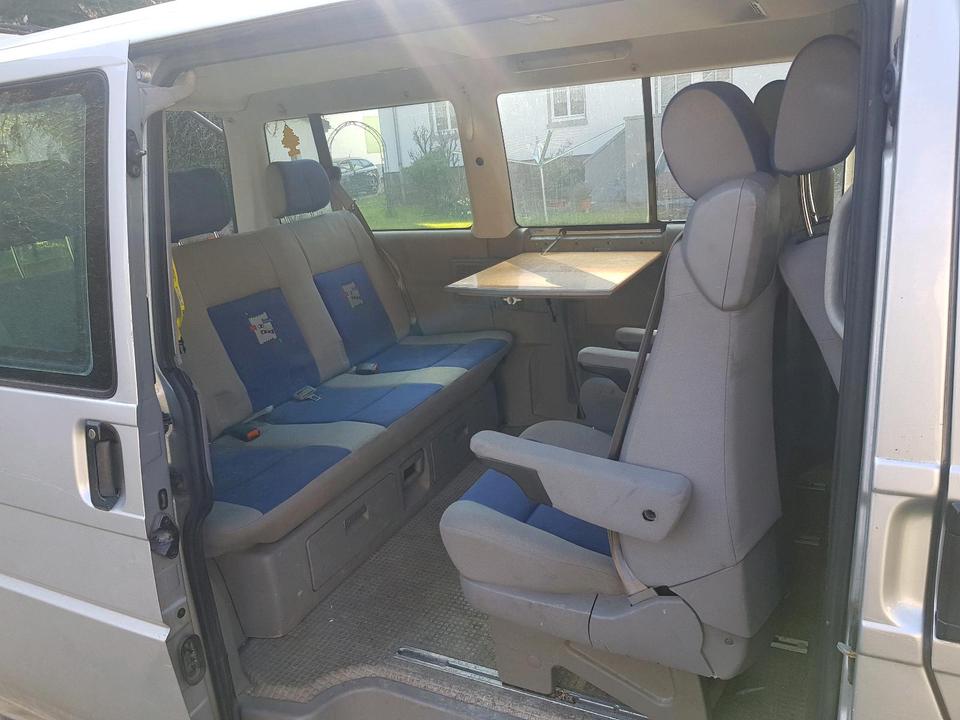 VW T4 2.5 TDI Multivan пробіг: 470000 рік: Januar 2000 Diesel потужність:151 PS коробка: Manuell ціна: 3999 - Фото 9