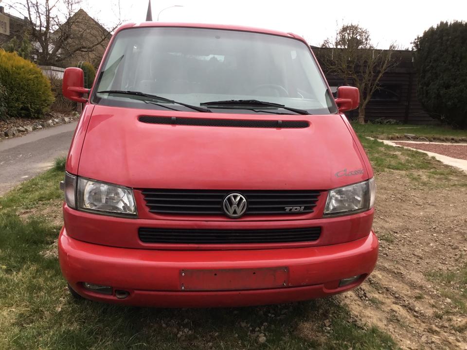 VW BUS T4 Multivan пробіг: 440000 рік: Juni 1996 Diesel потужність:102 PS коробка: Manuell ціна: 2950 - Фото 0