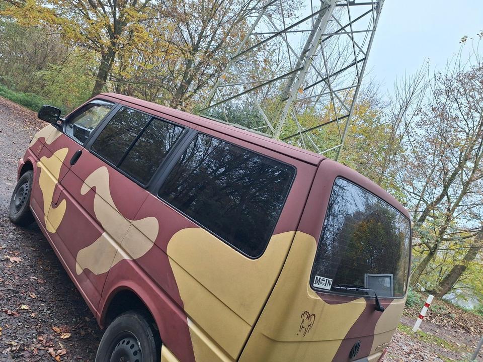 Volkswagen T4 Multivan пробіг: 382000 рік: März 1994 Diesel потужність:68 PS коробка: Manuell ціна: 3000 - Фото 2