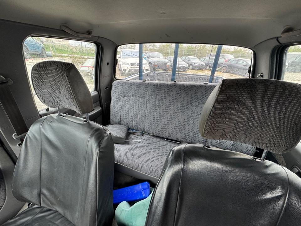 Ford Ranger Doppelkabine DOKA 4x4 Pickup пробіг: 156852 рік: Mai 2000 Diesel потужність:109 PS коробка: Manuell ціна: 2999 - Фото 12